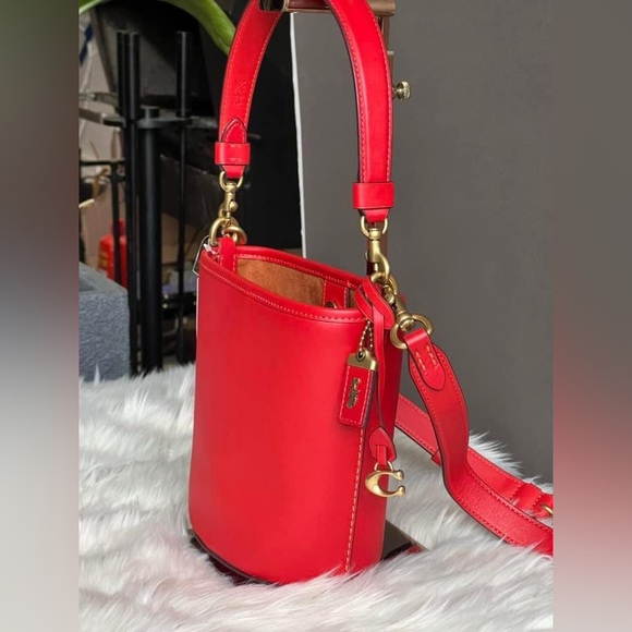 💰SOLD - CJ827 - Coach Dakota Bucket Bag 16 - Picture 4 of 12